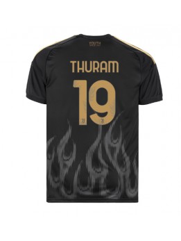 Moški Nogometna dresi replika Juventus Khephren Thuram #19 Tretji 2026-27 Kratek rokav Moški Nogometna dresi replika Juventus Khephren Thuram #19 Tretji 2026-27 Kratek rokav